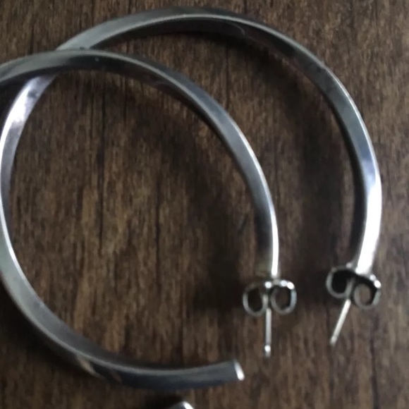 Tiffany sterling hoops - Picture 6 of 8